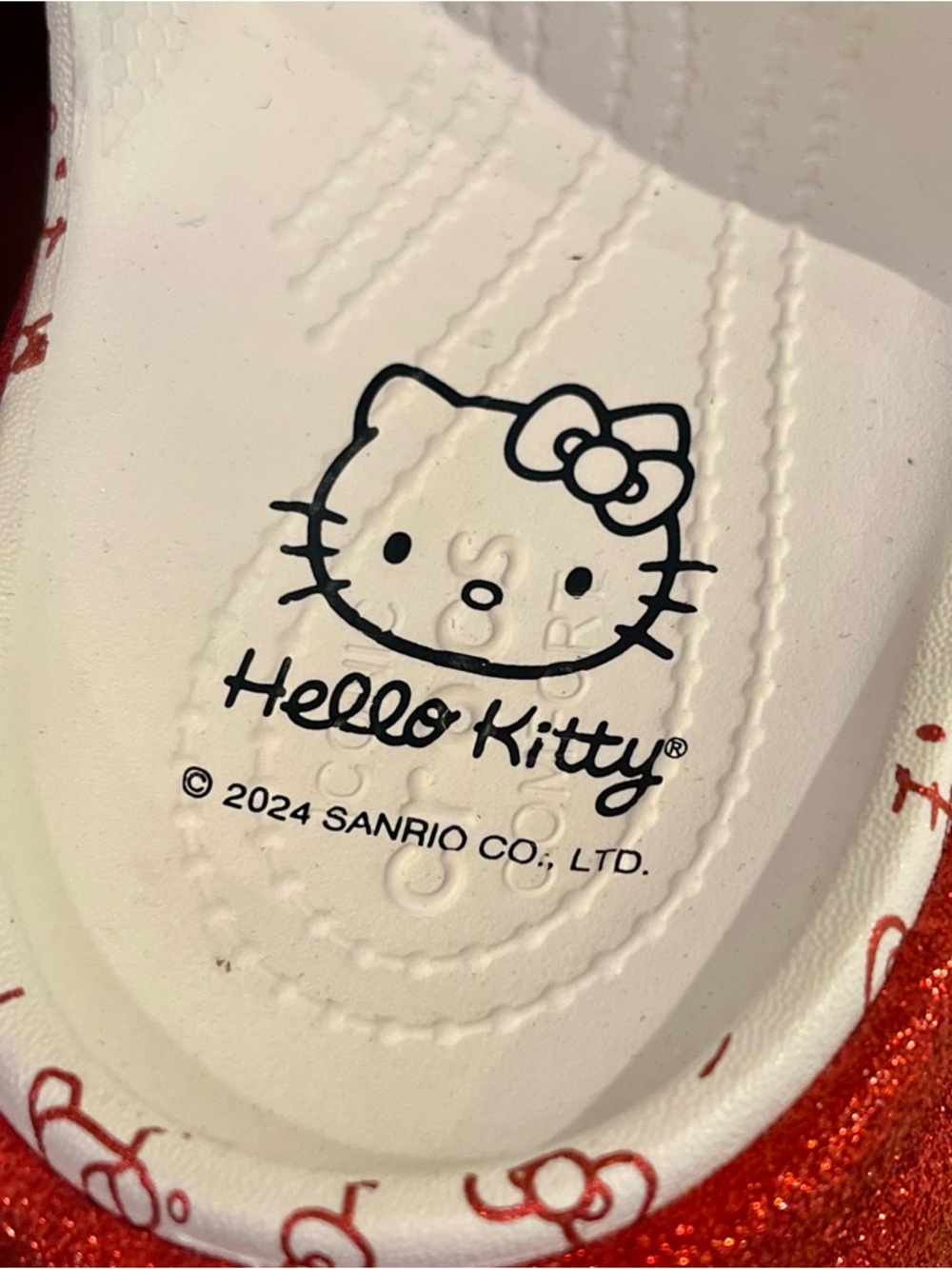 Hello Kitty x Crocs Stomp Red Glitter Platform Slides Size 8 Y2k Sanrio Sandals - Picture 5 of 12